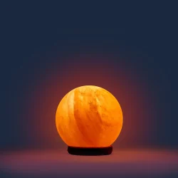 geomerical salt lamp
